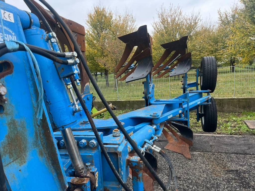 Polesini TRIVOMERE TRV6 - Arado: foto 3 Polesini TRIVOMERE TRV6 - Arado: foto 3