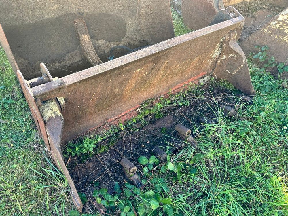 Schaeff Klappschaufel Greiferschaufel - Cargadora de ruedas: foto 2 Schaeff Klappschaufel Greiferschaufel - Cargadora de ruedas: foto 2