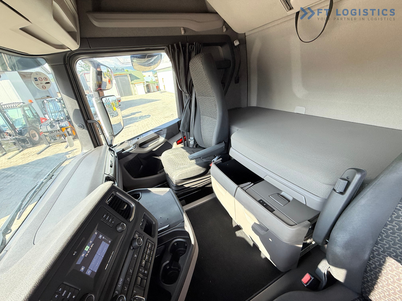Cabeza tractora nuevo SCANIA Scania R500 2021 • 500HP • Excellent Condition • 550,000 KM • Retarder • Premium Seat • Parking Air Conditioning • Well-Maintained • Ready for Work!: foto 38