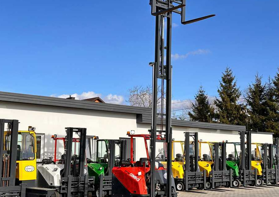 Carretilla de 4 vías Combilift C3000CB / LPG / TRIPLEX / 5500MM / FREE LIFT / SIDE SHIFT + FORK POSITIONER / LIKE NEW: foto 34