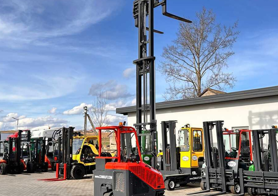 Carretilla de 4 vías Combilift C3000CB / LPG / TRIPLEX / 5500MM / FREE LIFT / SIDE SHIFT + FORK POSITIONER / LIKE NEW: foto 38