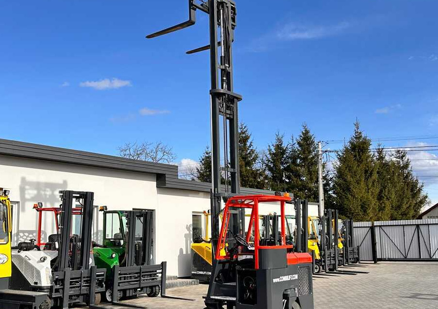 Carretilla de 4 vías Combilift C3000CB / LPG / TRIPLEX / 5500MM / FREE LIFT / SIDE SHIFT + FORK POSITIONER / LIKE NEW: foto 37