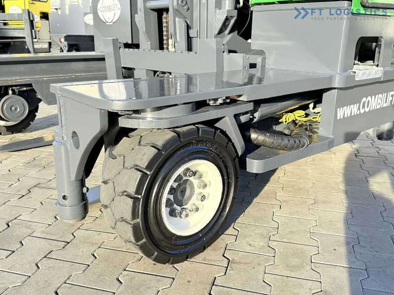 Combilift C4000 / GAS / TRIPLEX - 6900MM / FREE-LIFT / FULL CABIN C4000 / GAS / TRIPLEX - 6900MM / FREE-LIFT / FULL CABIN - Carretilla de 4 vías: foto 4 Combilift C4000 / GAS / TRIPLEX - 6900MM / FREE-LIFT / FULL CABIN C4000 / GAS / TRIPLEX - 6900MM / FREE-LIFT / FULL CABIN - Carretilla de 4 vías: foto 4