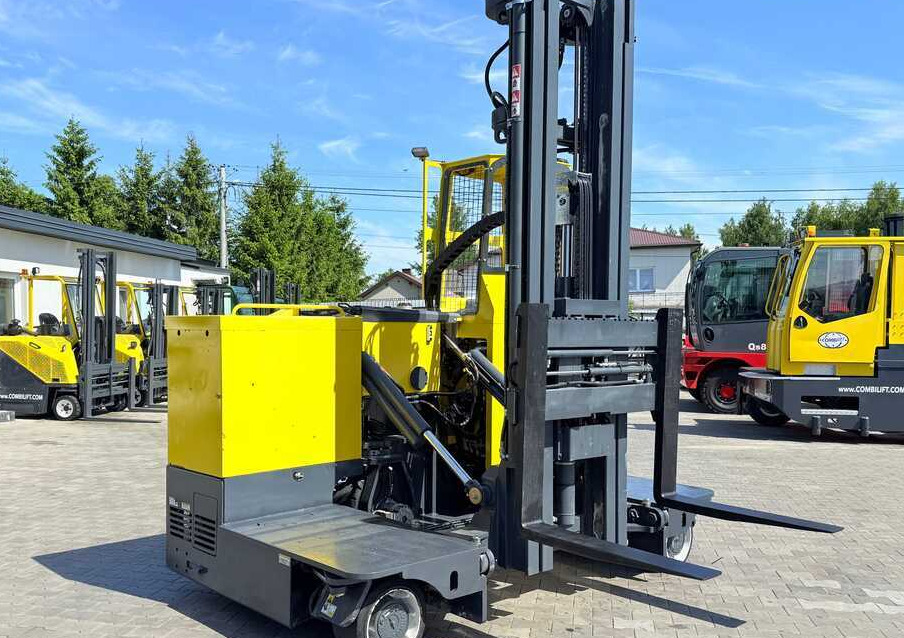 Carretilla de 4 vías Combilift C4000STE / TRIPLEX / 6850MM / FREE LIFT / ONLY 1,348 HOURS / FORK SIDESHIFT / EXCELLENT CONDITION: foto 18
