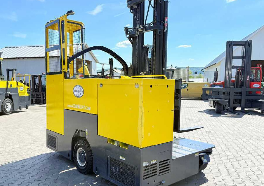 Carretilla de 4 vías Combilift C4000STE / TRIPLEX / 6850MM / FREE LIFT / ONLY 1,348 HOURS / FORK SIDESHIFT / EXCELLENT CONDITION: foto 20