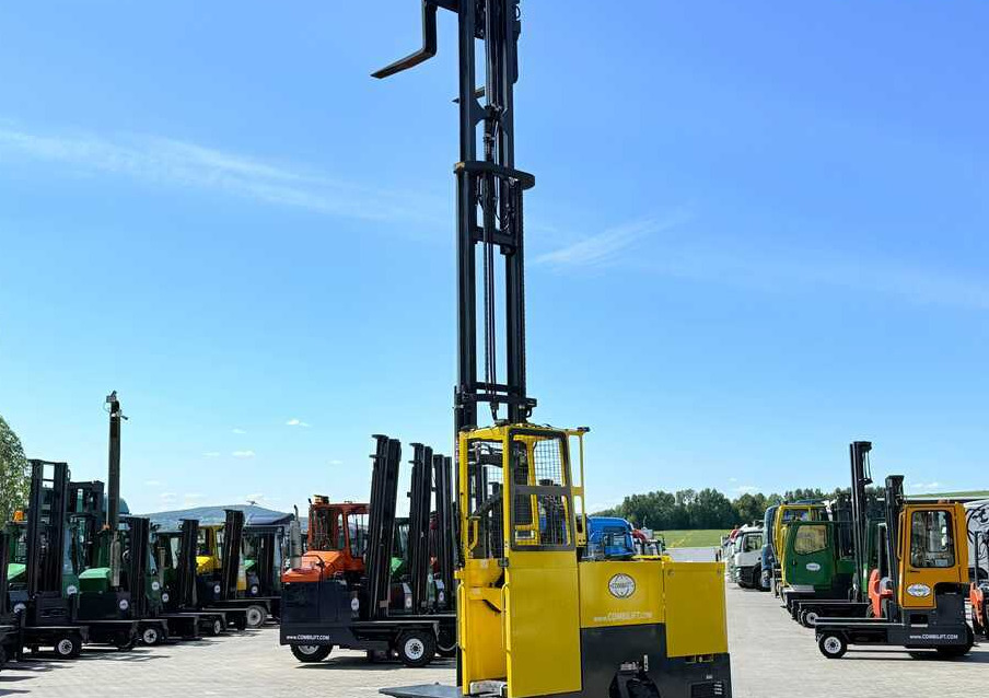 Carretilla de 4 vías Combilift C4000STE / TRIPLEX / 6850MM / FREE LIFT / ONLY 1,348 HOURS / FORK SIDESHIFT / EXCELLENT CONDITION: foto 30