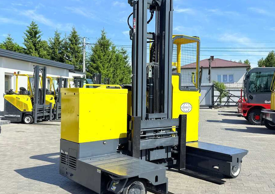 Carretilla de 4 vías Combilift C4000STE / TRIPLEX / 6850MM / FREE LIFT / ONLY 1,348 HOURS / FORK SIDESHIFT / EXCELLENT CONDITION: foto 41