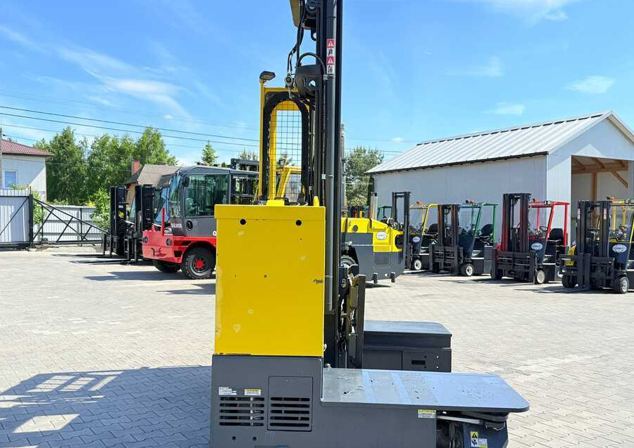 Carretilla de 4 vías Combilift C4000STE / TRIPLEX / 6850MM / FREE LIFT / ONLY 1,348 HOURS / FORK SIDESHIFT / EXCELLENT CONDITION: foto 42