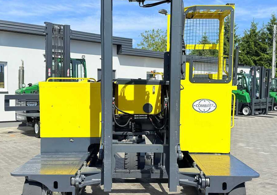 Carretilla de 4 vías Combilift C4000STE / TRIPLEX / 6850MM / FREE LIFT / ONLY 1,348 HOURS / FORK SIDESHIFT / EXCELLENT CONDITION: foto 34