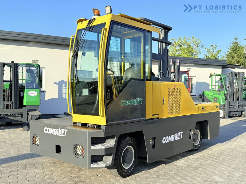 Carretilla de carga lateral Combilift C5000FSL / DIESEL / DUPLEX - 4000MM / FREE-LIFT / CABIN / A wide range of four-way and side loaders, tailored to diverse needs a: foto 1