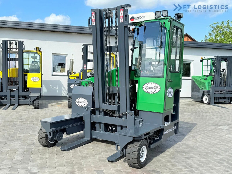 Combilift COMBILIFT C3500 – DUPLEX 4100mm – Year 2016 – 6779 hours – GAS – EXTENDABLE FORKS 800 / 1100MM – CABIN – HEATING + AIR CONDITION - Carretilla de 4 vías: foto 1 Combilift COMBILIFT C3500 – DUPLEX 4100mm – Year 2016 – 6779 hours – GAS – EXTENDABLE FORKS 800 / 1100MM – CABIN – HEATING + AIR CONDITION - Carretilla de 4 vías: foto 1
