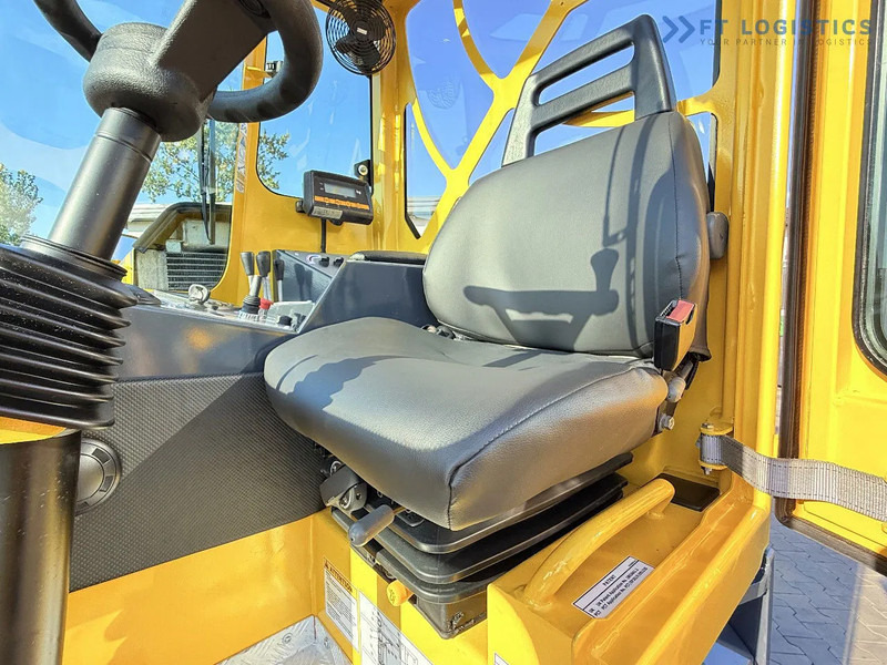 Carretilla de 4 vías Combilift Combilift C5000 / DIESEL / TRIPLEX 6000MM / FREE LIFT / FORK POSITIONER / BUILT-IN SCALE / HEATING / FULL CABIN / PERFECT CONDIT: foto 16