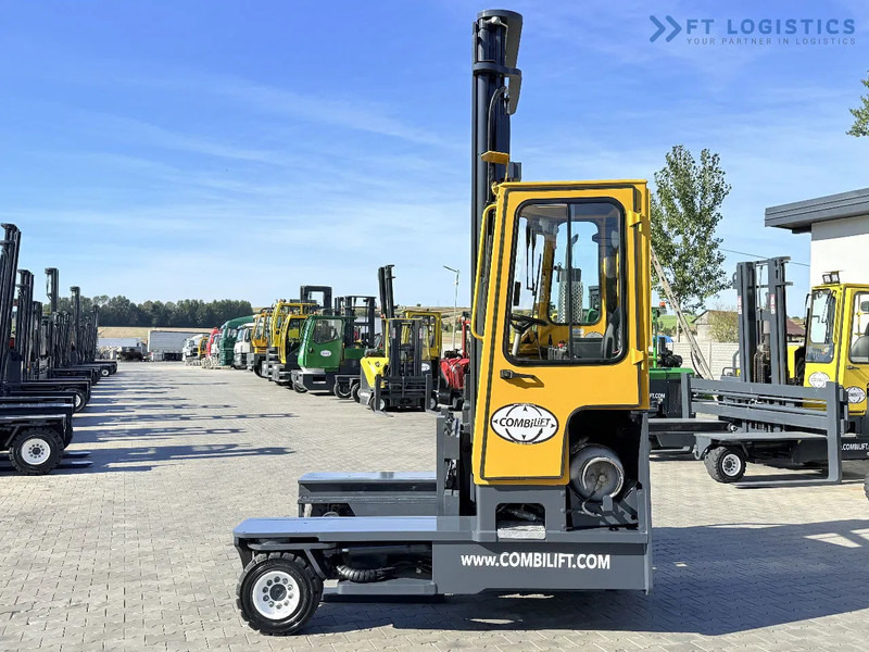 Combilift FOUR-WAY MULTIDIRECTIONAL FORKLIFT / C4000 / DUPLEX - 5500MM / FREE-LIFT / FORKS POSITIONER / LIKE-NEW FOUR-WAY MULTIDIRECTIONAL - Carretilla de 4 vías: foto 4 Combilift FOUR-WAY MULTIDIRECTIONAL FORKLIFT / C4000 / DUPLEX - 5500MM / FREE-LIFT / FORKS POSITIONER / LIKE-NEW FOUR-WAY MULTIDIRECTIONAL - Carretilla de 4 vías: foto 4