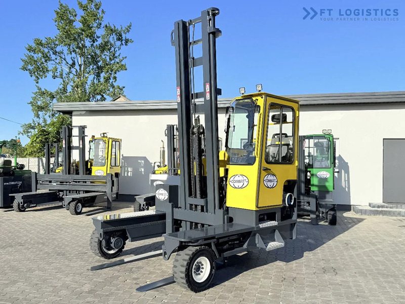 Combilift FOUR-WAY MULTIDIRECTIONAL FORKLIFT C5000 / GAS / TRIPLEX 6000MM / ONLY 4263 HOURS / FORK POSITIONER / EXCELLENT CONDITION / Wide - Carretilla de 4 vías: foto 1 Combilift FOUR-WAY MULTIDIRECTIONAL FORKLIFT C5000 / GAS / TRIPLEX 6000MM / ONLY 4263 HOURS / FORK POSITIONER / EXCELLENT CONDITION / Wide - Carretilla de 4 vías: foto 1