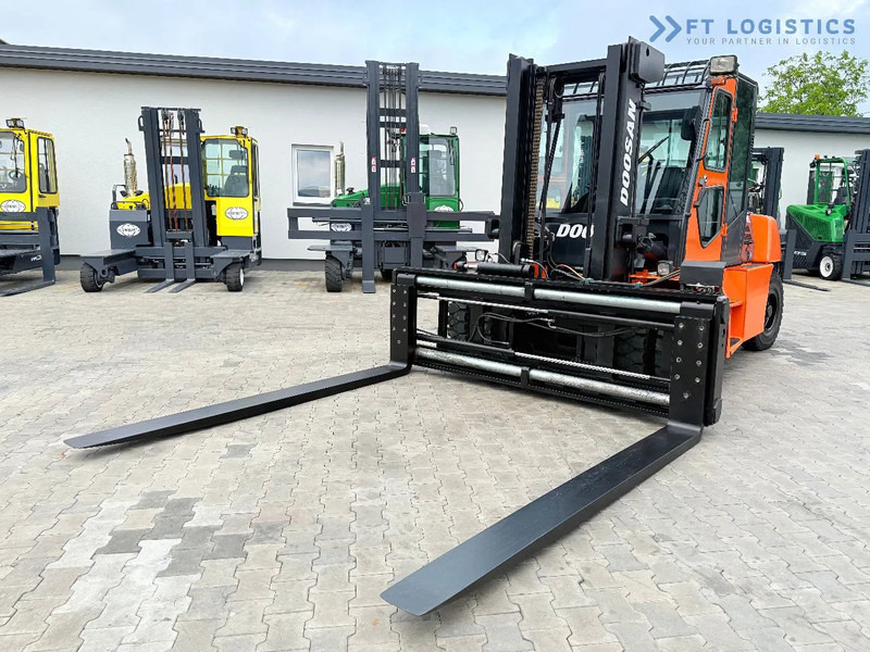 Doosan DOOSAN / DUPLEX 3000MM / SIDE SHIFT / FORK POSITIONER / 2500MM FORKS / 7000KG / CABIN / LIKE NEW DOOSAN / DUPLEX 3000MM / SIDE S - Carretilla elevadora diésel: foto 3 Doosan DOOSAN / DUPLEX 3000MM / SIDE SHIFT / FORK POSITIONER / 2500MM FORKS / 7000KG / CABIN / LIKE NEW DOOSAN / DUPLEX 3000MM / SIDE S - Carretilla elevadora diésel: foto 3