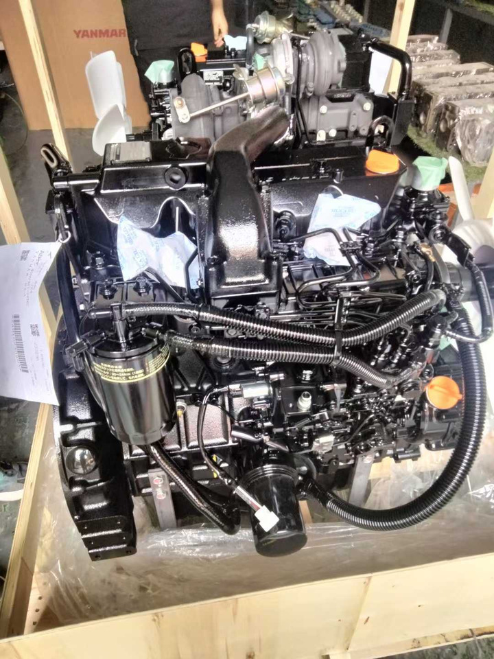 YANMAR 4TNV98T - Motor para Excavadora: foto 1 YANMAR 4TNV98T - Motor para Excavadora: foto 1