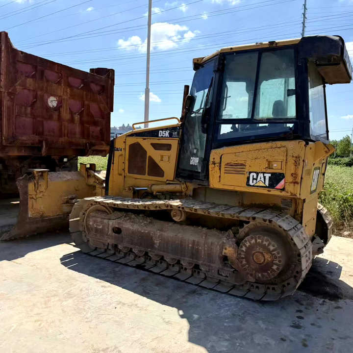 Bulldozer 100% Original Caterpillar D5K Mini Track Dozer Cat D5K Bulldozer Superior Performance Running Working Condition Hot Sale: foto 1