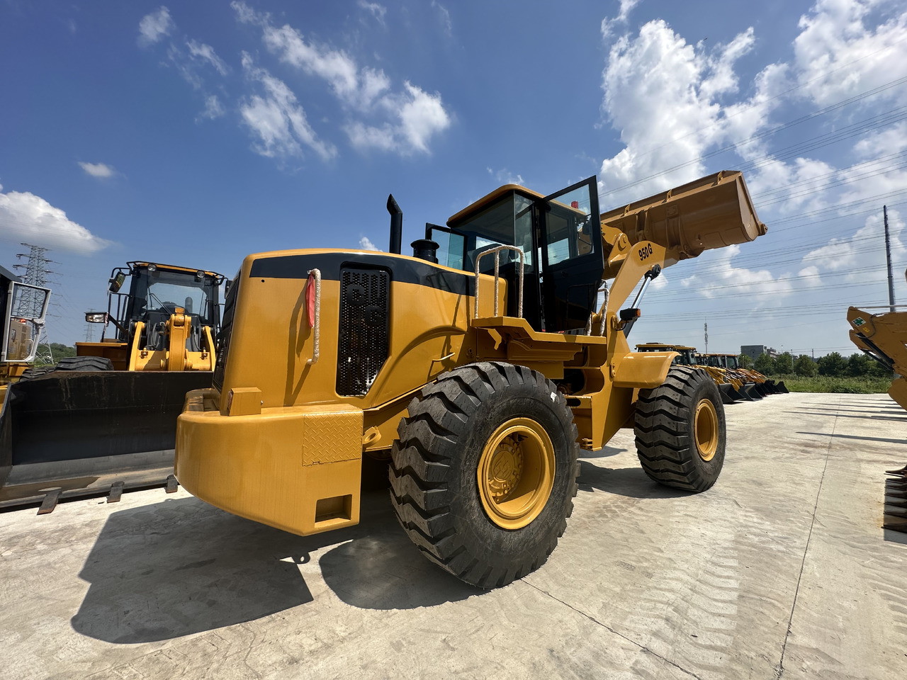 BACKHOE LOADER Used High Quality CAT 950G Wheel Loader on Hot Sale CAT in Stock for Sale - Cargadora de ruedas: foto 3 BACKHOE LOADER Used High Quality CAT 950G Wheel Loader on Hot Sale CAT in Stock for Sale - Cargadora de ruedas: foto 3