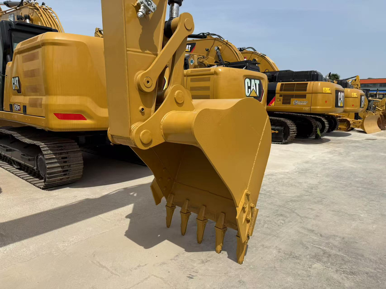 CATERPILLAR 320GC - Excavadora de cadenas: foto 3 CATERPILLAR 320GC - Excavadora de cadenas: foto 3
