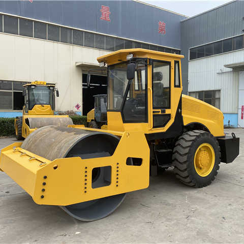 China Made Small Size Road Roller , Brand New Roller , New Compactor Machines - Apisonadora de asfalto: foto 1 China Made Small Size Road Roller , Brand New Roller , New Compactor Machines - Apisonadora de asfalto: foto 1