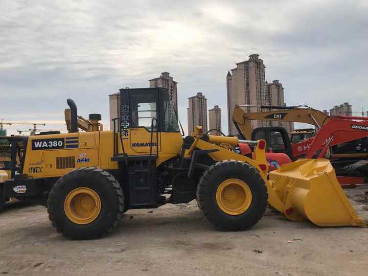Good Condition Second Hand WA380-3 Front Wheel Loader for Cheap Price Hot Sale in China - Cargadora de ruedas: foto 5 Good Condition Second Hand WA380-3 Front Wheel Loader for Cheap Price Hot Sale in China - Cargadora de ruedas: foto 5