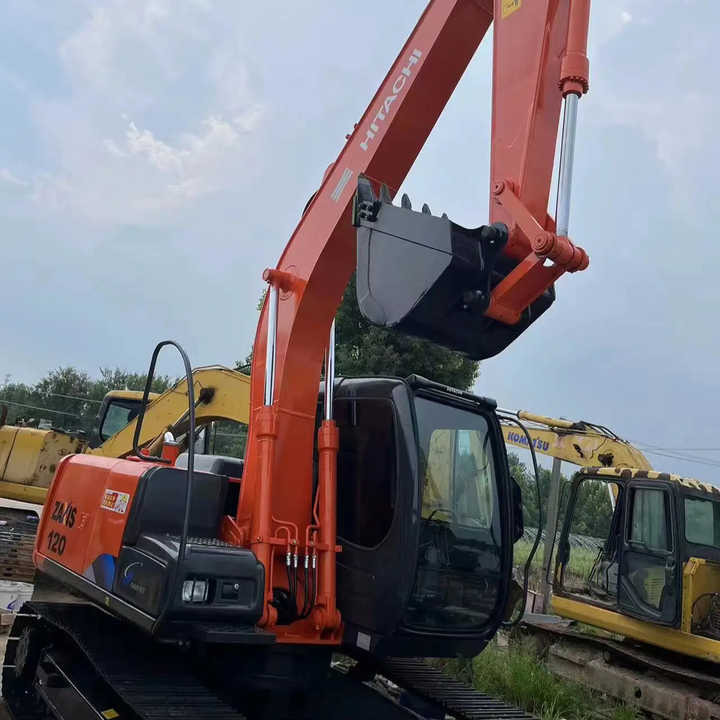 HITACHI ZX120-6 Original Japan Surplus Hitachi ZX120-6 for Sale - Excavadora de cadenas: foto 3 HITACHI ZX120-6 Original Japan Surplus Hitachi ZX120-6 for Sale - Excavadora de cadenas: foto 3