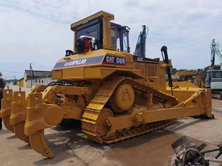 Hot Sale Used Original Japan Cat D8r Bulldozer/Big Dozer D 8 D7 Used D7r Bulldozer - Bulldozer: foto 3 Hot Sale Used Original Japan Cat D8r Bulldozer/Big Dozer D 8 D7 Used D7r Bulldozer - Bulldozer: foto 3