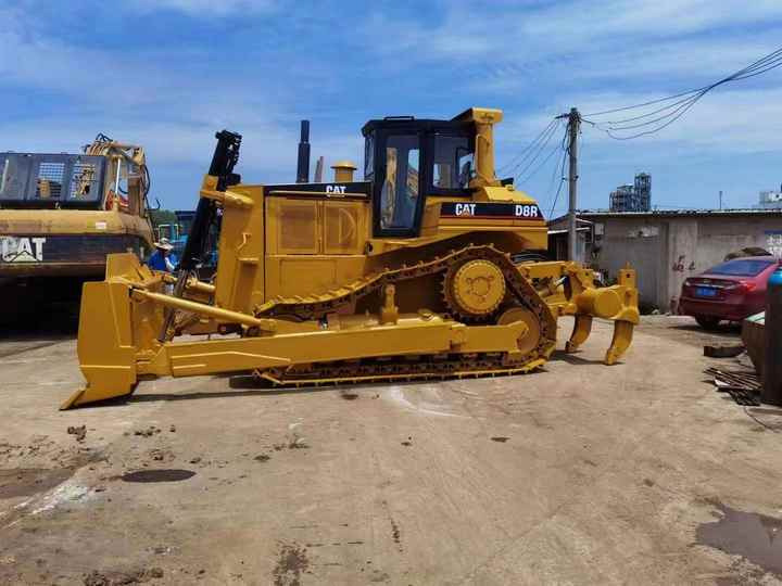 Hot Sale Used Original Japan Cat D8r Bulldozer/Big Dozer D 8 D7 Used D7r Bulldozer - Bulldozer: foto 4 Hot Sale Used Original Japan Cat D8r Bulldozer/Big Dozer D 8 D7 Used D7r Bulldozer - Bulldozer: foto 4