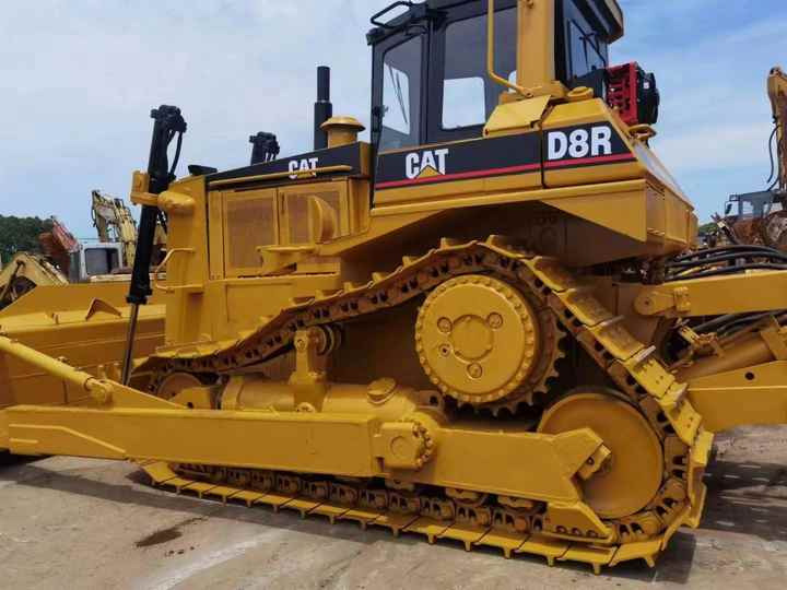 Hot Sale Used Original Japan Cat D8r Bulldozer/Big Dozer D 8 D7 Used D7r Bulldozer - Bulldozer: foto 2 Hot Sale Used Original Japan Cat D8r Bulldozer/Big Dozer D 8 D7 Used D7r Bulldozer - Bulldozer: foto 2