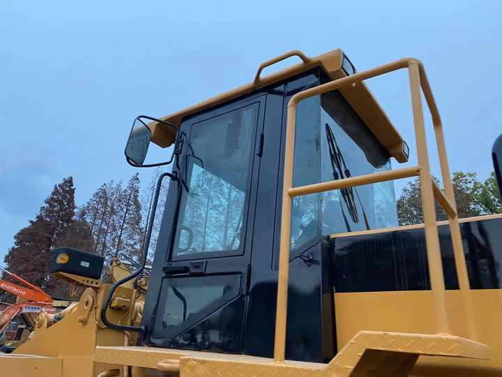 Loader Cat Japan Wheel Loader Used High Quality 966G in Good Working Condition for Sale - Cargadora de ruedas: foto 5 Loader Cat Japan Wheel Loader Used High Quality 966G in Good Working Condition for Sale - Cargadora de ruedas: foto 5