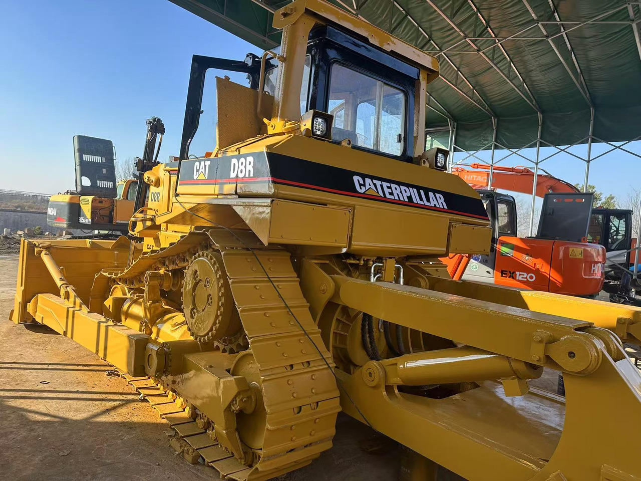 CATERPILLAR Used Bulldozer D8R Hotsale D6R D7G - Maquinaria de construcción: foto 4 CATERPILLAR Used Bulldozer D8R Hotsale D6R D7G - Maquinaria de construcción: foto 4