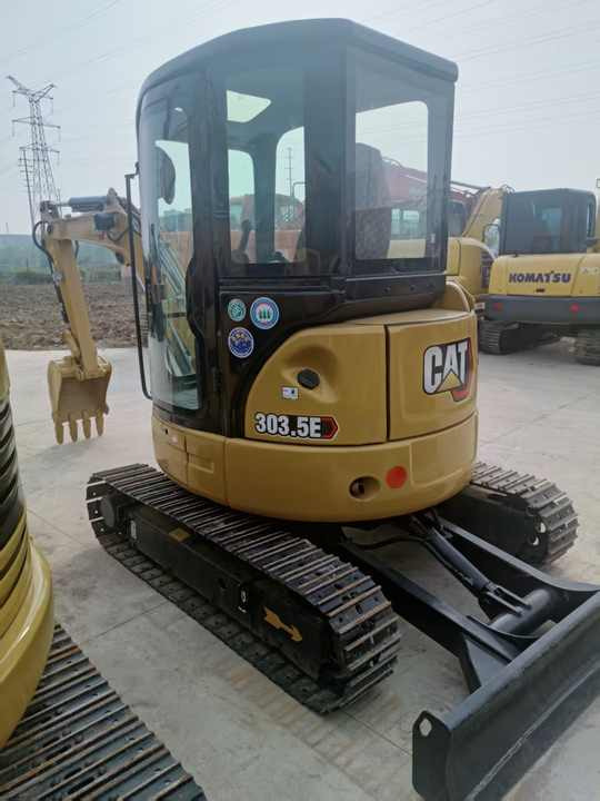 Powerful Used CAT 303.5E for Sale Proven Efficiency - Excavadora: foto 5 Powerful Used CAT 303.5E for Sale Proven Efficiency - Excavadora: foto 5