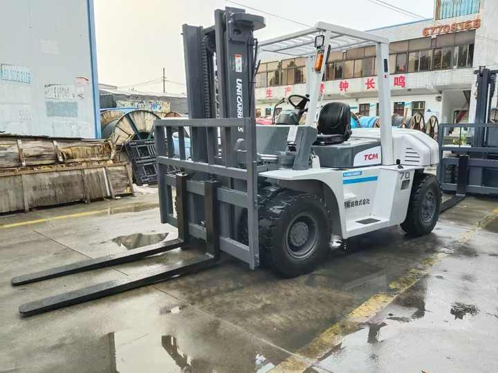 TCM 70 Diesel Forklift 7 Ton | Heavy-Duty Industrial Forklift | Warehouse/Construction Equipment - Carretilla elevadora: foto 3 TCM 70 Diesel Forklift 7 Ton | Heavy-Duty Industrial Forklift | Warehouse/Construction Equipment - Carretilla elevadora: foto 3