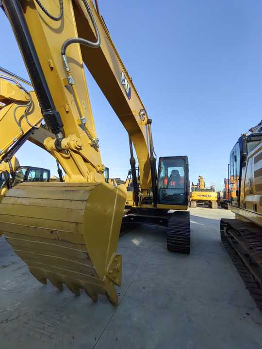 USED CAT 330GC Hydraulic Excavator Used Cat 330gc Is of High Quality and Low Price and Is in Stock for Sale - Excavadora: foto 2 USED CAT 330GC Hydraulic Excavator Used Cat 330gc Is of High Quality and Low Price and Is in Stock for Sale - Excavadora: foto 2