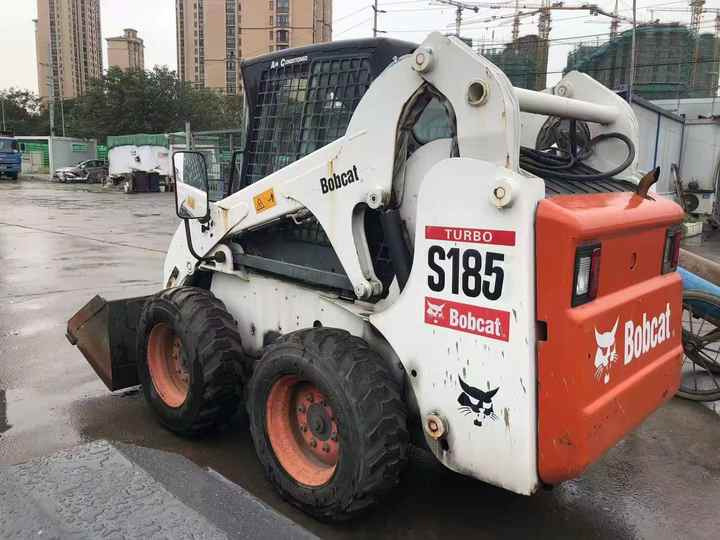 Used Bob Cat Bob Cat S185 Used Mini Skid Steer Wheel Loader Multifunctional Track Loaders Bobcat - Cargadora de ruedas: foto 2 Used Bob Cat Bob Cat S185 Used Mini Skid Steer Wheel Loader Multifunctional Track Loaders Bobcat - Cargadora de ruedas: foto 2