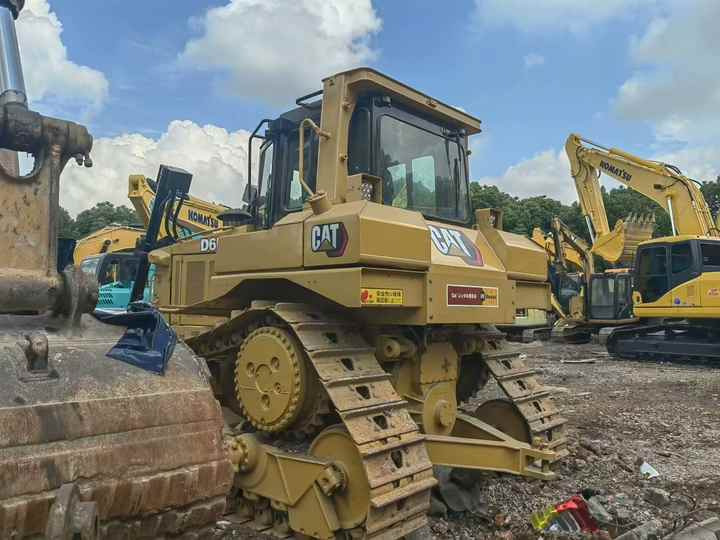 Used Caterpillar D6R Boutique Bulldozer in Running Working Condition Hot Sale Good Condition USD D6R D8R D9R D10R in Stock - Bulldozer: foto 3 Used Caterpillar D6R Boutique Bulldozer in Running Working Condition Hot Sale Good Condition USD D6R D8R D9R D10R in Stock - Bulldozer: foto 3