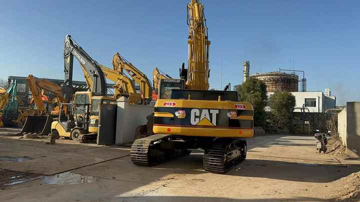 Used Digger CAT 325BL Construction Machinery Construction Digger Used CAT 325BL Cheap Excavator - Excavadora de cadenas: foto 2 Used Digger CAT 325BL Construction Machinery Construction Digger Used CAT 325BL Cheap Excavator - Excavadora de cadenas: foto 2