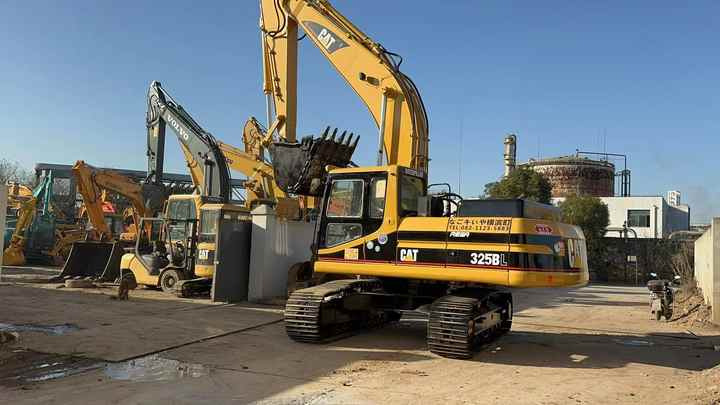 Used Digger CAT 325BL Construction Machinery Construction Digger Used CAT 325BL Cheap Excavator - Excavadora de cadenas: foto 3 Used Digger CAT 325BL Construction Machinery Construction Digger Used CAT 325BL Cheap Excavator - Excavadora de cadenas: foto 3