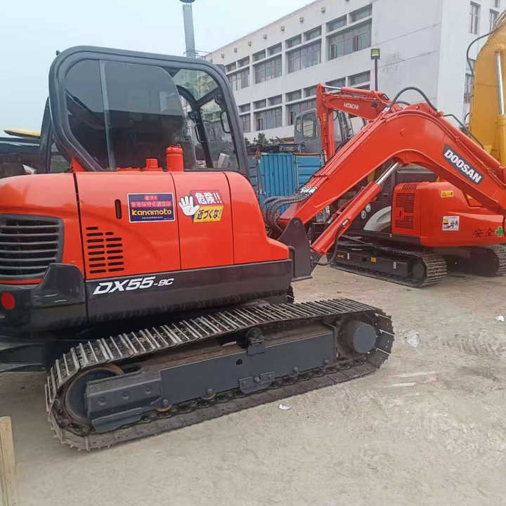 Used Digger DOOSAN DX55 Construction Machinery Construction Digger Used DOOSAN DX55 Cheap Excavator - Excavadora de cadenas: foto 1 Used Digger DOOSAN DX55 Construction Machinery Construction Digger Used DOOSAN DX55 Cheap Excavator - Excavadora de cadenas: foto 1