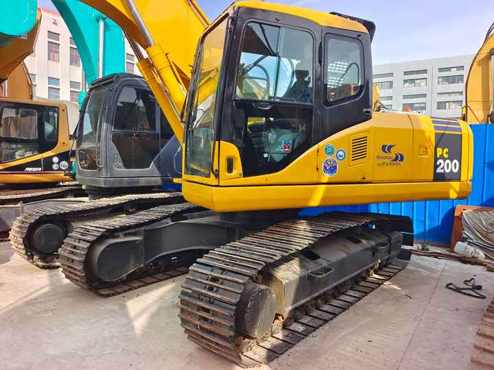 Used Good Quality Japan Original PC200-7 in Good Condition PC200-7 Komatsu - Excavadora de cadenas: foto 2 Used Good Quality Japan Original PC200-7 in Good Condition PC200-7 Komatsu - Excavadora de cadenas: foto 2
