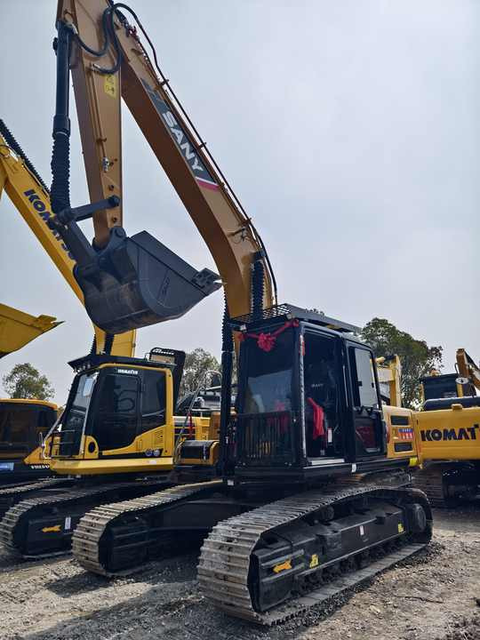 Used Heavy Construction Equipment Sany Sy215 Excavator Used Machine - Excavadora de cadenas: foto 2 Used Heavy Construction Equipment Sany Sy215 Excavator Used Machine - Excavadora de cadenas: foto 2