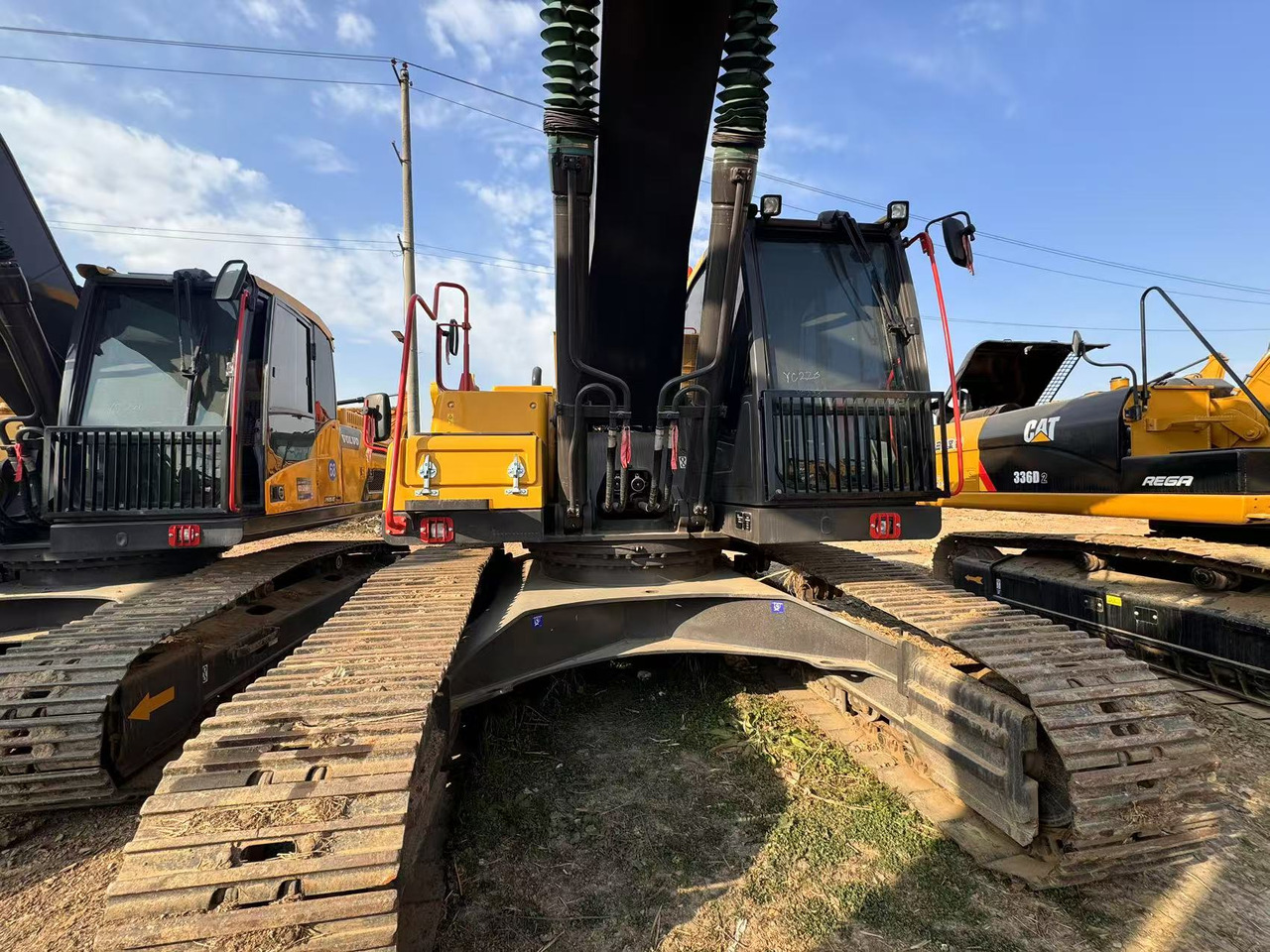 Used High Quality volvo EC300DL 30ton excavator machinery - Excavadora de cadenas: foto 2 Used High Quality volvo EC300DL 30ton excavator machinery - Excavadora de cadenas: foto 2