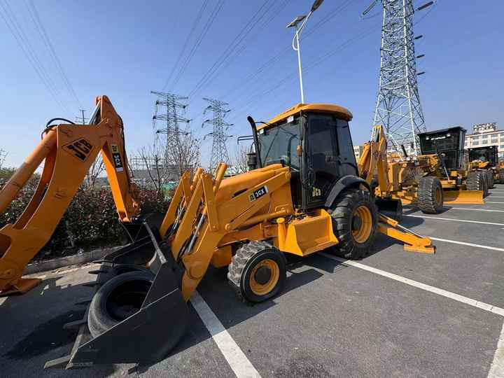 Used Hydraulic Backhoe Loader JCB3CX 7t in Good Condition Cheap Price in Stock Jcb 3cx 4cx 4cx Loader in Hefei for Sale - Retroexcavadora: foto 5 Used Hydraulic Backhoe Loader JCB3CX 7t in Good Condition Cheap Price in Stock Jcb 3cx 4cx 4cx Loader in Hefei for Sale - Retroexcavadora: foto 5