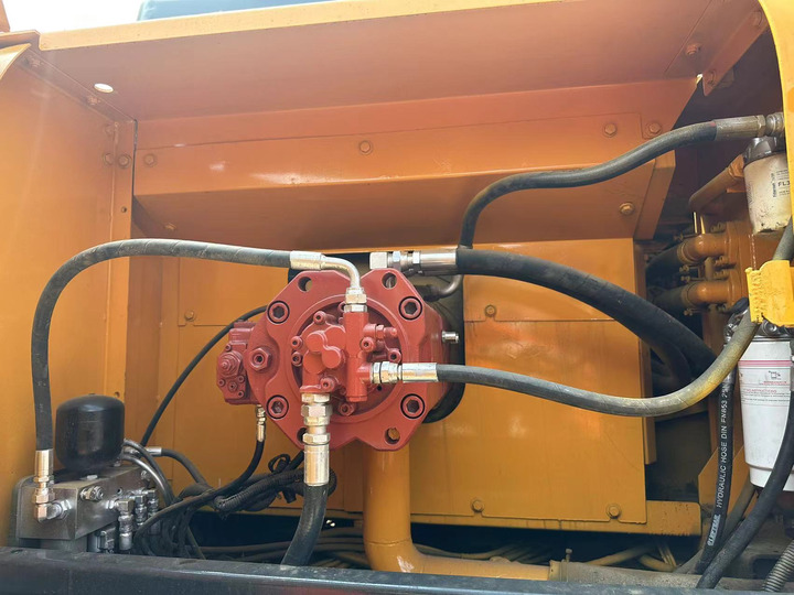 Used Korea Brand hyundai 305-9 Excavator 30tons with High Power and Excellent Performance Hot Sale - Excavadora: foto 2 Used Korea Brand hyundai 305-9 Excavator 30tons with High Power and Excellent Performance Hot Sale - Excavadora: foto 2