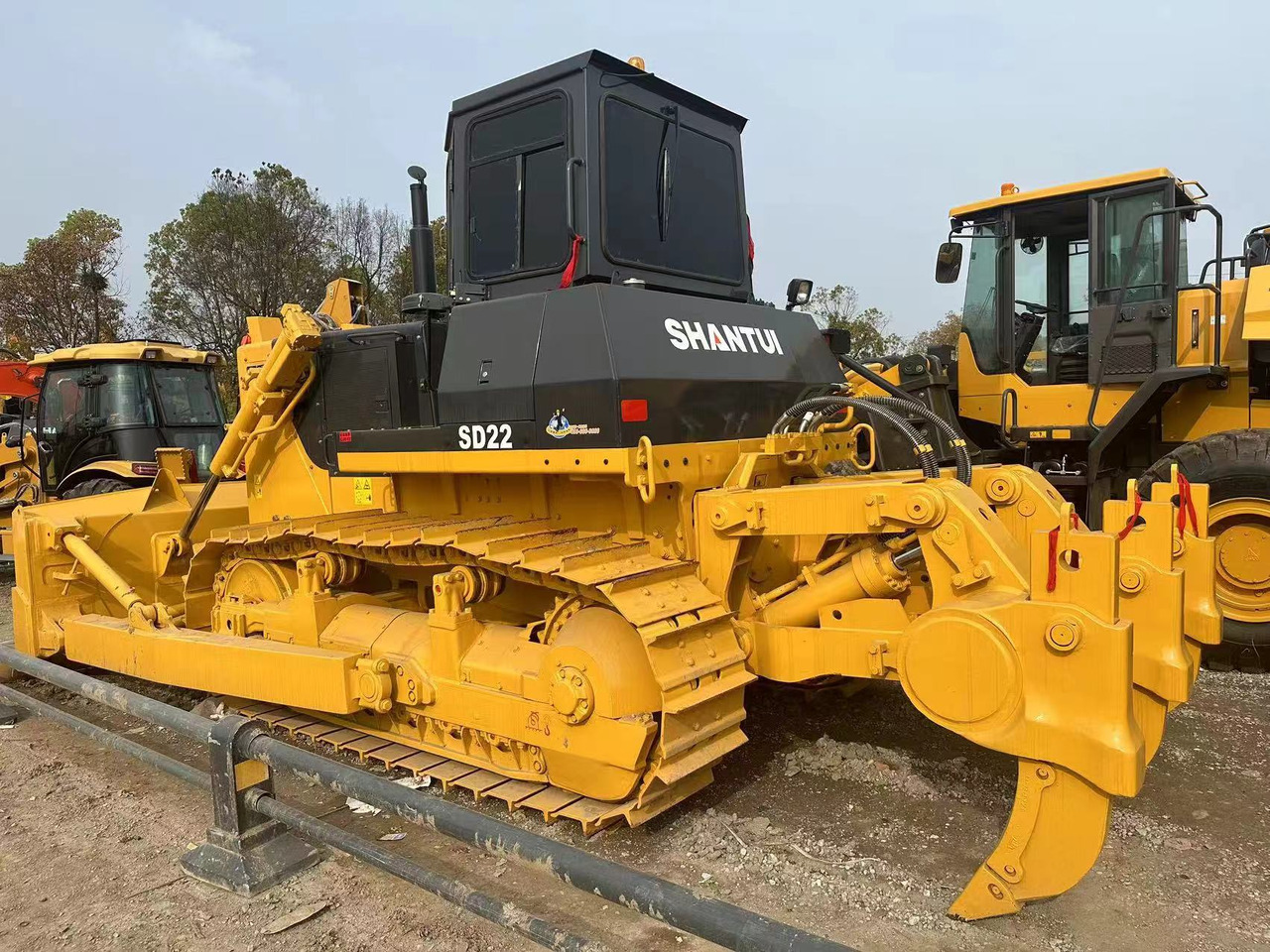 Used ShanTui Brand Sd22. Used Bulldozer SD22 Earth-Moving Machinery Crawler Bulldozer for Promotion Sale Cheap Price - Bulldozer: foto 3 Used ShanTui Brand Sd22. Used Bulldozer SD22 Earth-Moving Machinery Crawler Bulldozer for Promotion Sale Cheap Price - Bulldozer: foto 3