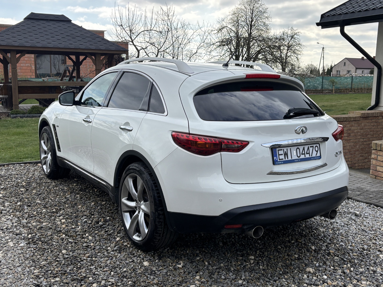 Infiniti QX70 FX30 Diesel V6 Euro6 - SUV/ Todoterreno: foto 5 Infiniti QX70 FX30 Diesel V6 Euro6 - SUV/ Todoterreno: foto 5