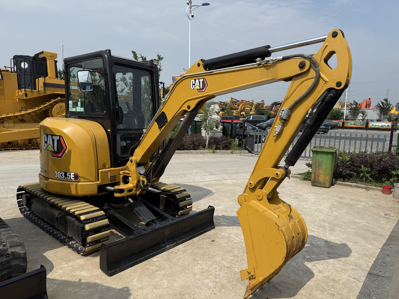 CATERPILLAR 306E - Miniexcavadora: foto 4 CATERPILLAR 306E - Miniexcavadora: foto 4