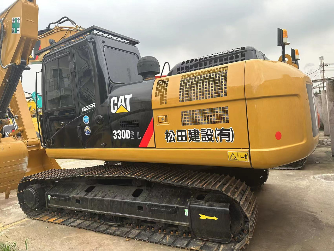 CATERPILLAR 330D - Excavadora de cadenas: foto 1 CATERPILLAR 330D - Excavadora de cadenas: foto 1