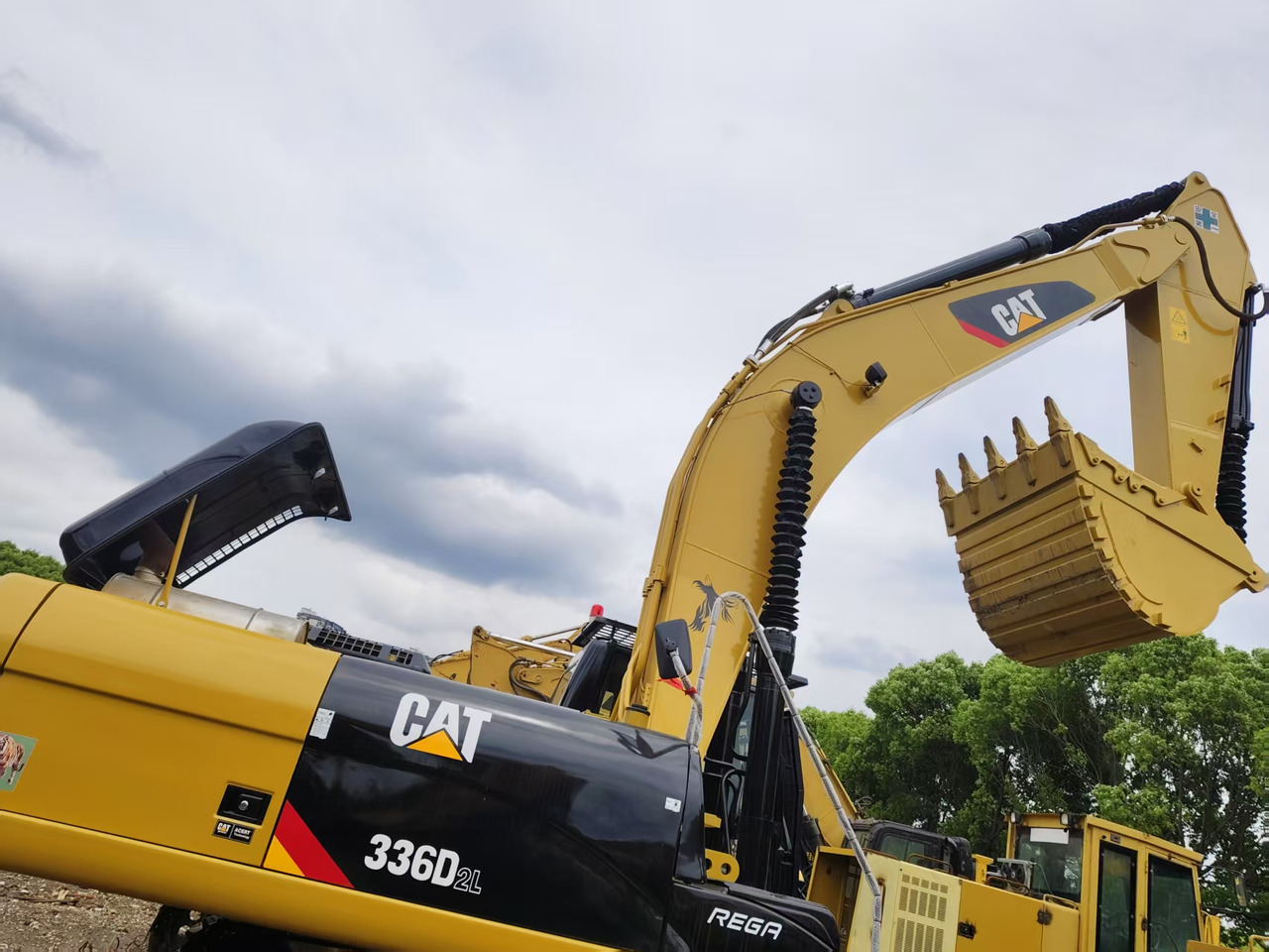 CATERPILLAR 336D2 - Excavadora de cadenas: foto 2 CATERPILLAR 336D2 - Excavadora de cadenas: foto 2