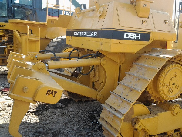 CATERPILLAR D5H - Bulldozer: foto 5 CATERPILLAR D5H - Bulldozer: foto 5
